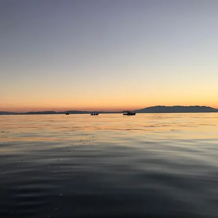 Izmir/ozdere Deniz Ve Orman Manzarali Ev